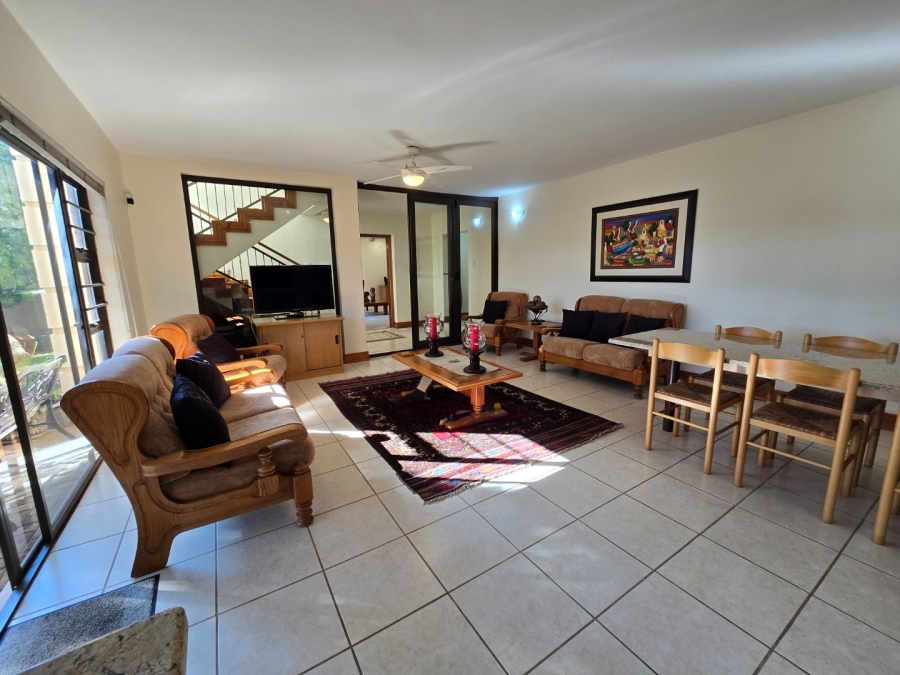 3 Bedroom Property for Sale in Kiepersol Free State